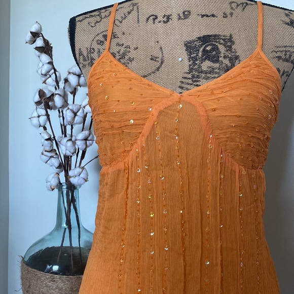 🚨[SOLD] Vintage Y2K Flowy Tank - Picture 2 of 8